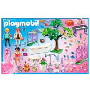 Playmobil-City-Life-Banquete-de-Casamento_2