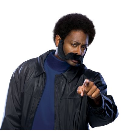 Patillas-bigode-e-acessorios-do-traje