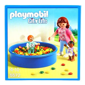 Playmobil-City-Life-Piscina-de-Bolas