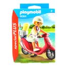 Playmobil-Special-Plus-Mujer-con-Scooter