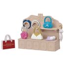 Familias-Sylvanian-Fashion-Showcase-Set