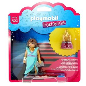 Playmobil-Femme-avec-robe-de-nuit_1