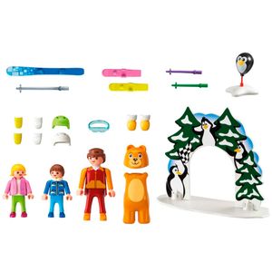 Playmobil-Family-Fun-Moniteur-de-ski-avec-enfants_1
