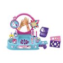 Nail-Dresser-e-Unicorn-Tattoo-Studio