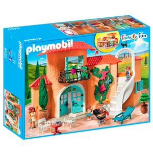 Playmobil-Family-Fun-Chalet