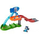 Mickey-e-os-super-pilotos-seguem-o-salto-de-balao