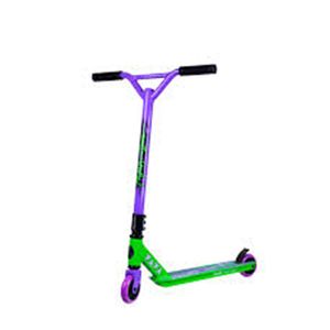 Trottinette-Freestyle-Acrobatique-verte---violette