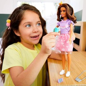 Barbie-Princess-Adventure-Poupee-Teresa_1