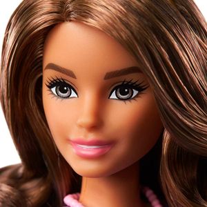 Barbie-Princess-Adventure-Poupee-Teresa_2