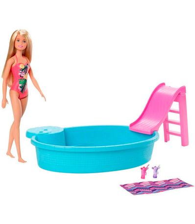 Barbie-com-piscina
