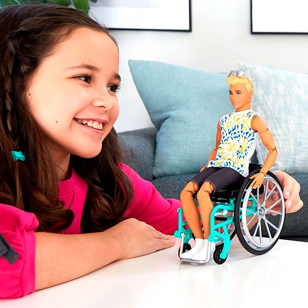 Barbie Ken Fashionista en fauteuil roulant - drimjuguetesfr