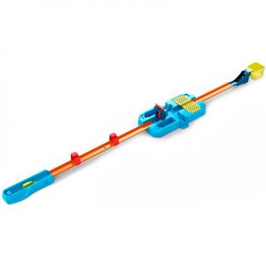 Hot-Wheels-Box-Stunts-and-Crashes_2