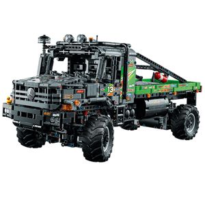 Lego-Technic-Camion-Trial-4x4-Mercedes-Benz-Zetros_1