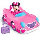 Minnie-Mouse-e-seu-carro