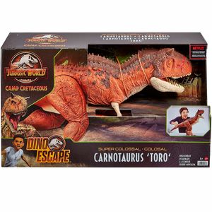Jurassic-World-Carnotaurus-Super-Colossal-Bull_5
